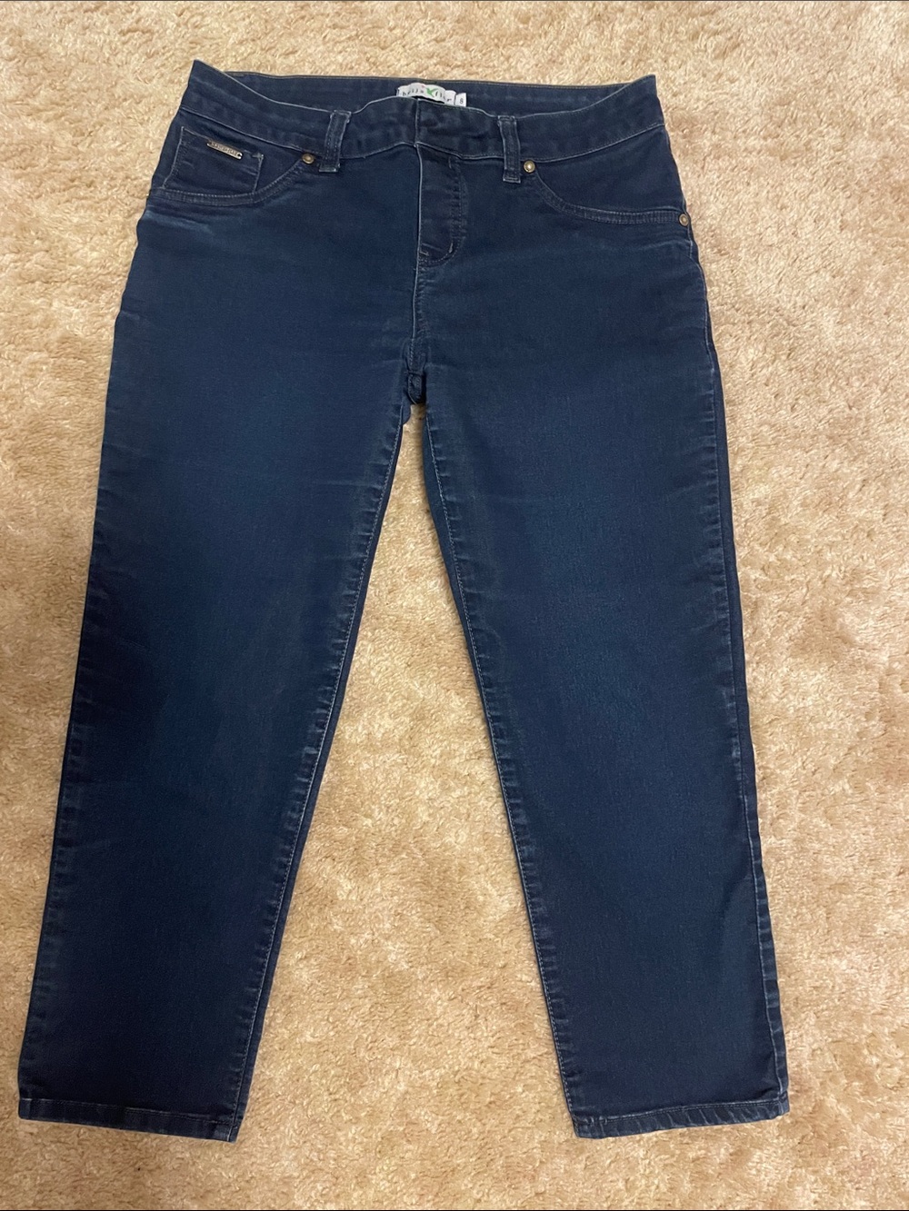 Beija Flor cropped denim pull on stretch jeans
